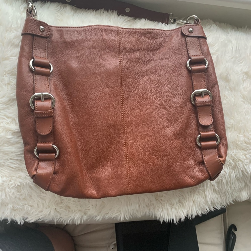 Press Shoulder Bag
